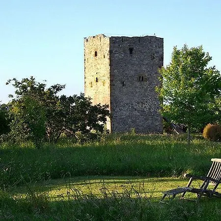Casa rural Torre De Villademoros Luarca