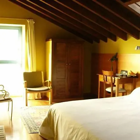 منزل ريفي Torre De Villademoros