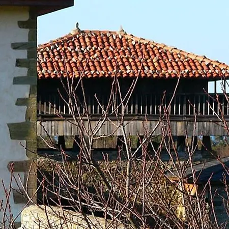 Torre De Villademoros * لواركا