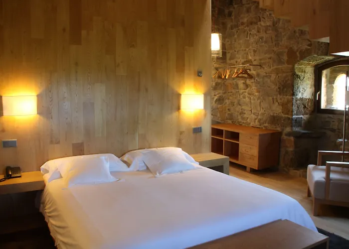 Torre De Villademoros * Luarca